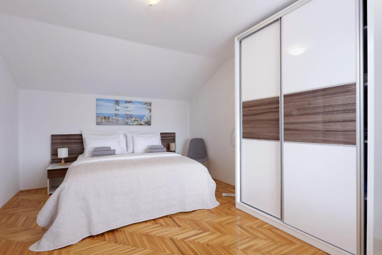Apartments Alen Crikvenica Exterior photo