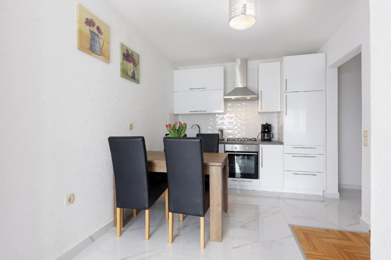Apartments Alen Crikvenica Exterior photo
